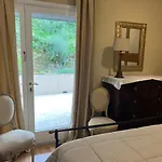 Penelope Apartment