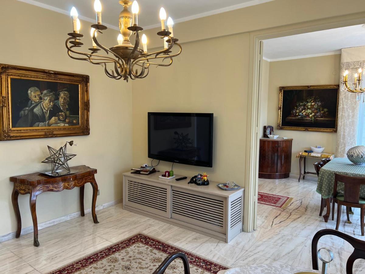 Penelope Apartment Naples
